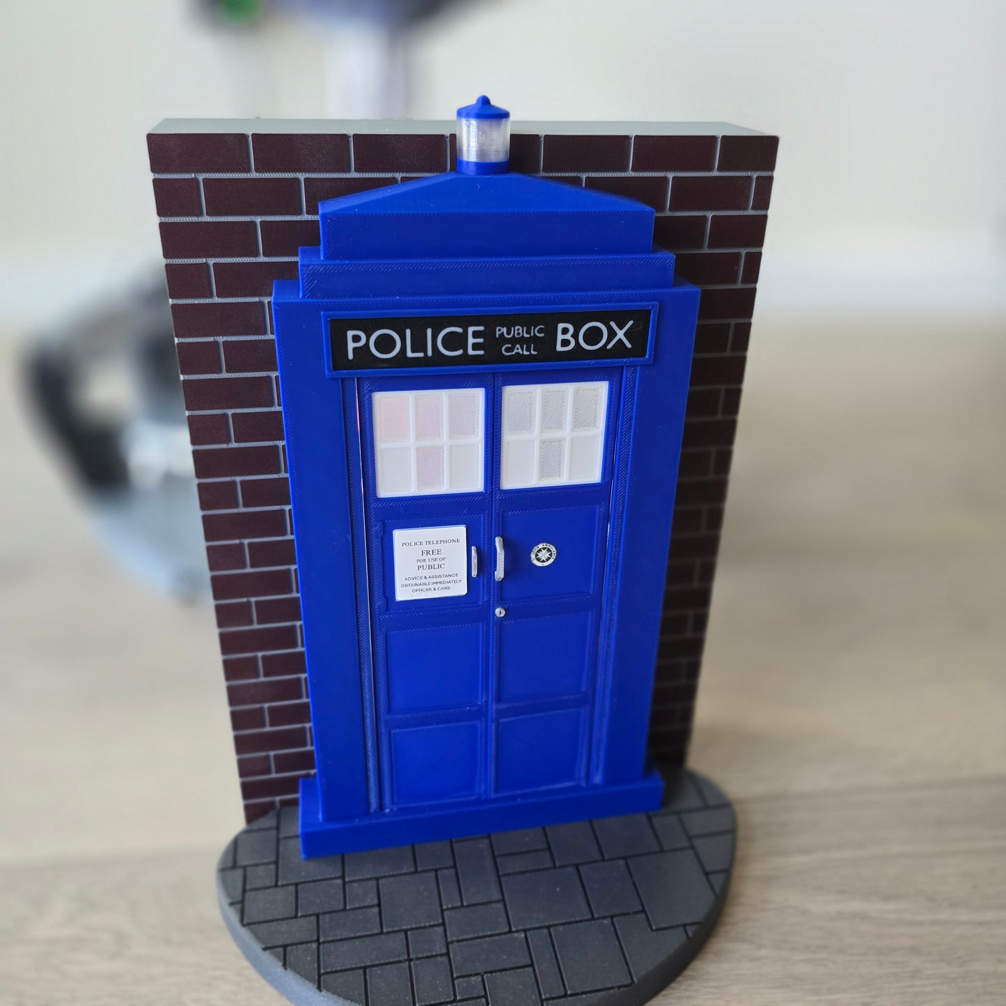12th Doctor Who TARDIS Console Room Set (5.5" figure scale)