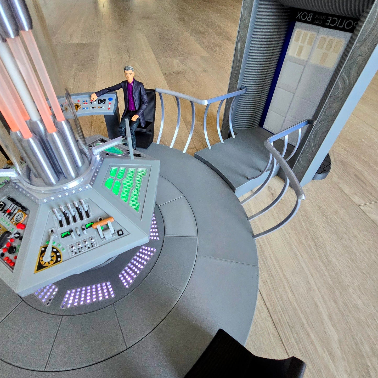 12th Doctor Who TARDIS Console Room Set (5.5" figure scale)