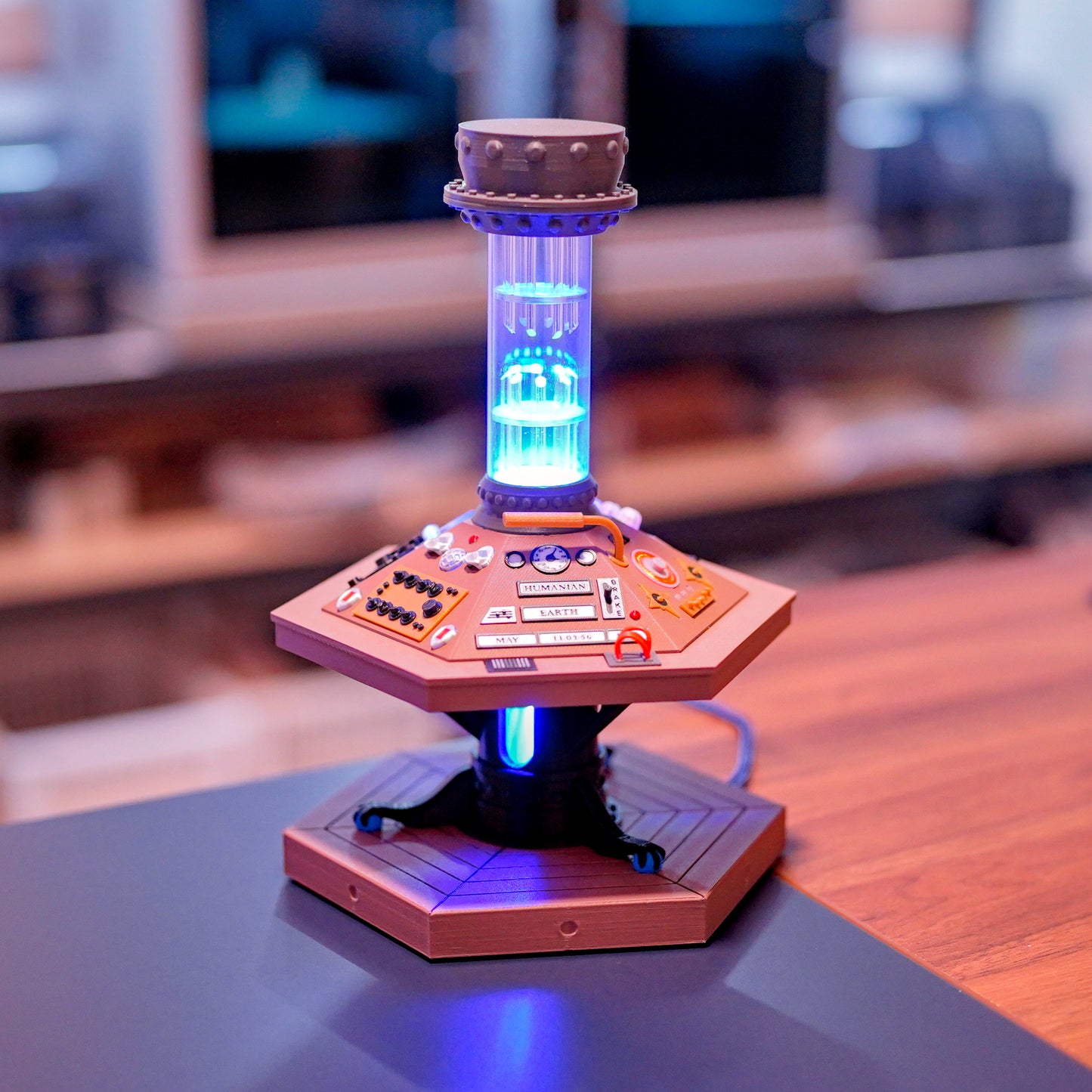 Eighth Doctor Who TARDIS Console (5.5" figure scale - 1996 movie)