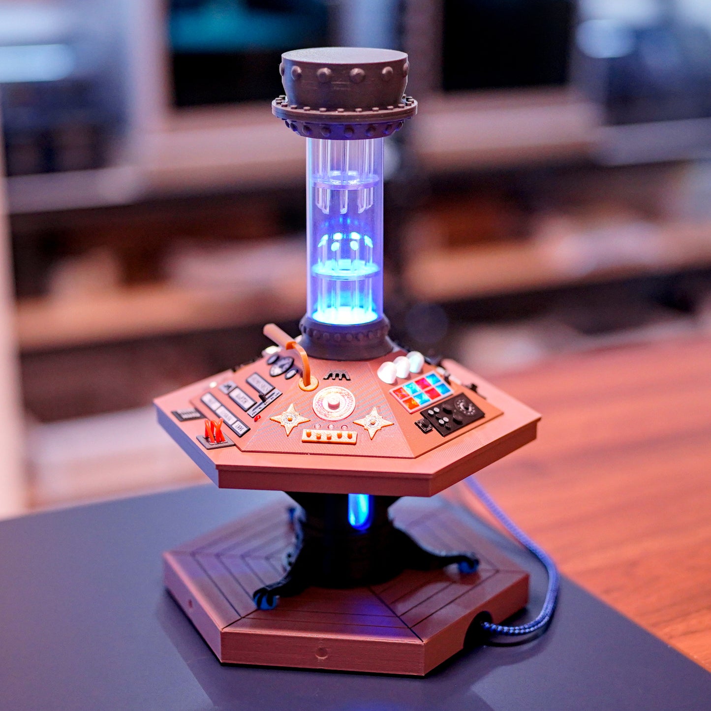 Eighth Doctor Who TARDIS Console (5.5" figure scale - 1996 movie)
