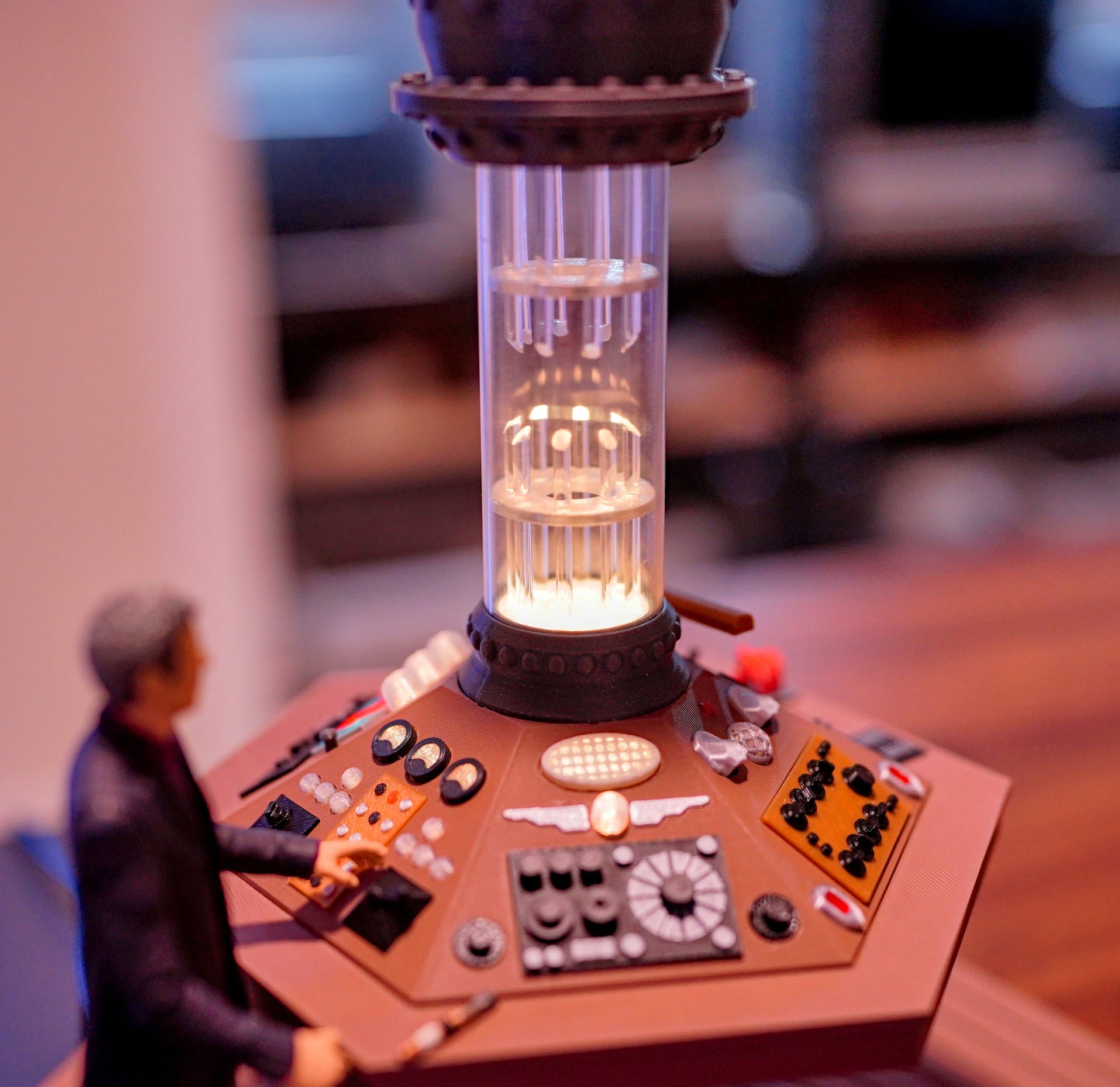 Eighth Doctor Who TARDIS Console (5.5" figure scale - 1996 movie)