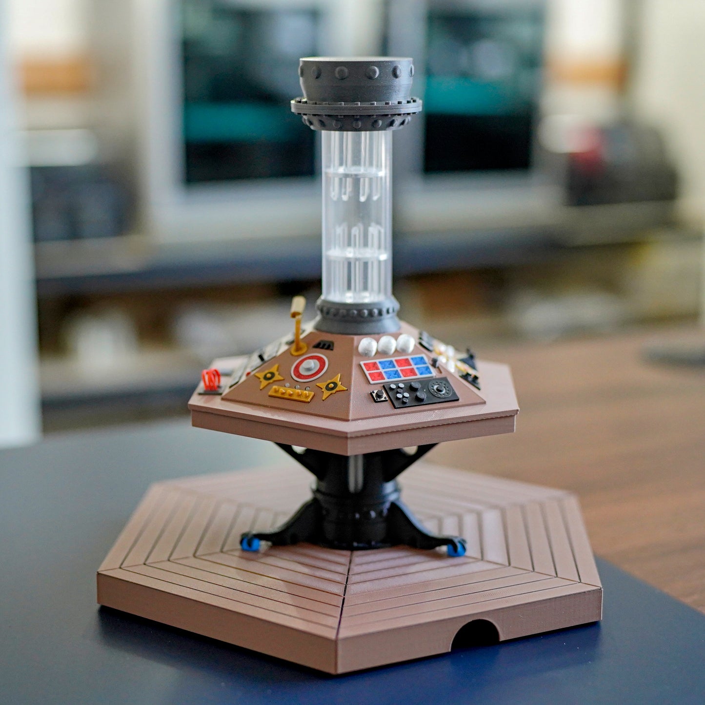Eighth Doctor Who TARDIS Console (5.5" figure scale - 1996 movie)
