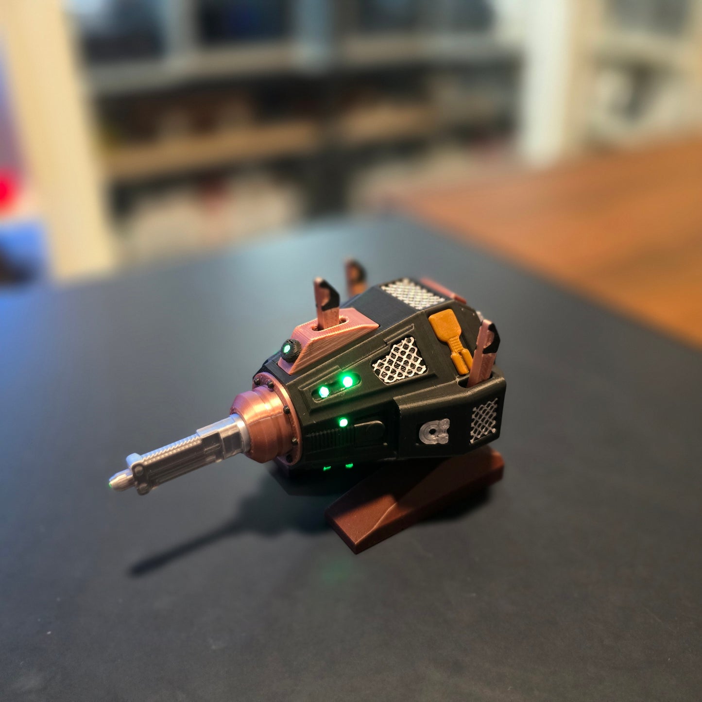 Nano Exocomp Peanut Hamper (1:6 scale) from Star Trek TNG