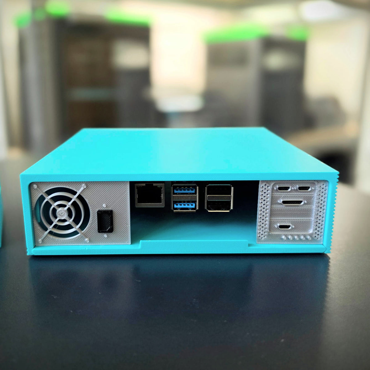 SGI Indigo 2 Raspberry Pi Case - 1:3 Scale